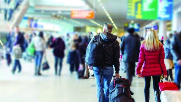 Largimi i moshave të reja, emigracioni i shkakton vendit 800 mln euro humbje në vit