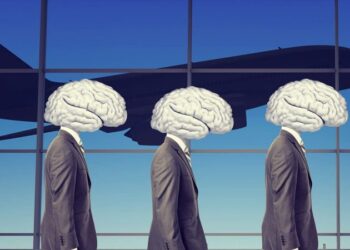 Banka Botërore: Shqipëria ka pak njerëz të shkolluar dhe emigrim të lartë të trurit