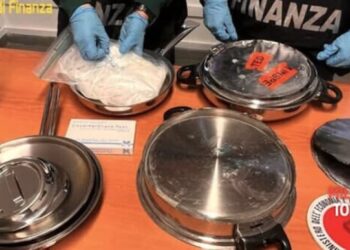 Kishin krijuar laborator kokaine në shtëpi, arrestohet familja shqiptare në Itali