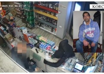 EMRI/ Grabiti me dhunë dy dyqane në Korçë, ja kush është 42-vjeçari