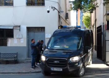 Ish-presidenti Meta mbërrin në GJKKO, do njihet me masën e sigurisë