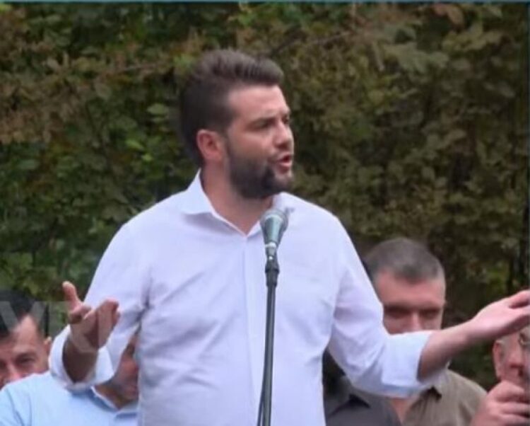 Kërkohet dorëheqja e Veliajt, Muçollari apel qytetarëve: Merrni në dorë fatin tuaj