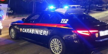 E rëndë në Itali, shqiptari mbyt bashkëshorten në sy të fëmijëve