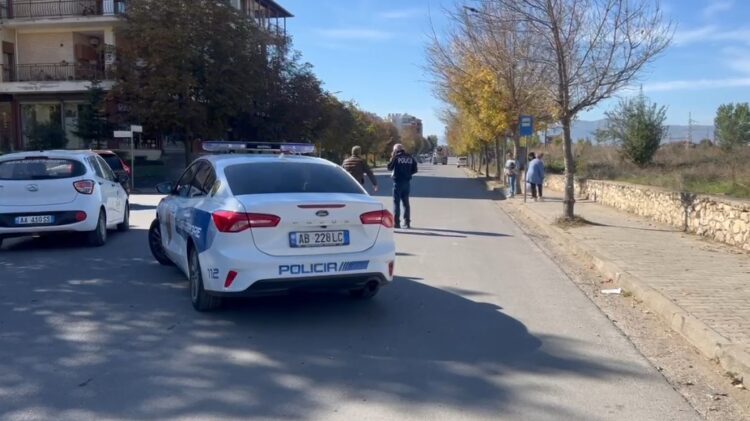 Aksident fatal në Korçë, makina përplas për vdekje këmbësorin