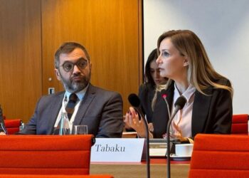 Tabaku në Bundestag: Opozita duhet të trajtohet si një partner në demokraci, jo si kundërshtar