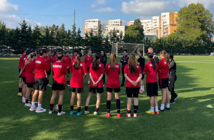 Euro U-17 për vajza, Shqipëria, gati për sfidën ndaj Kosovës në “Elbasan Arena”