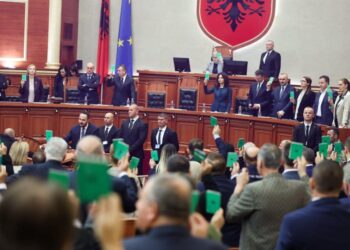 Pas dorëheqjes nga Kushtetuesja të Elsa Toskës, zëvendësuesi në dorë të opozitës