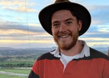 Australiani u zhduk në Theth, vëllai i tij kërkon ndihmë për gjetjen e 28-vjeçarit