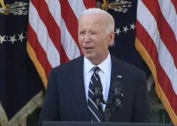 “S’mund ta duash vendin tënd vetëm kur fiton”, Biden pranon humbjen: Mos u dorëzoni…