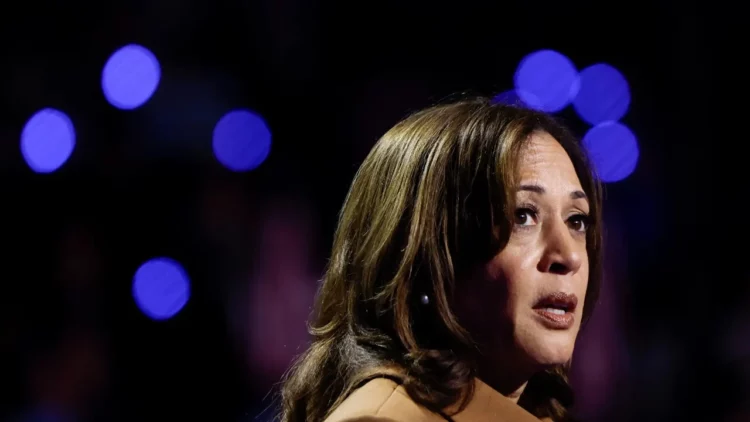 Presidenti i 47-të i SHBA-së/ Kamala Harris telefonon Trump dhe e uron për fitoren