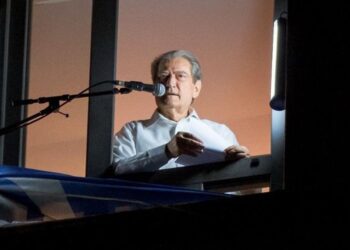 Berisha përkujton rrëzimin e Murit të Berlinit, frymëzon “mosbindjen civile” dhe e shpall Sorosin armik kombëtar