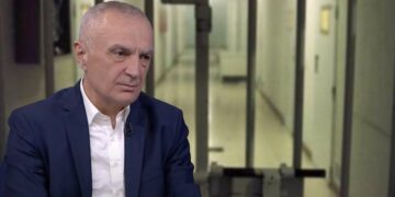 Meta reagon nga burgu: Rama po i poshtëron të moshuarit