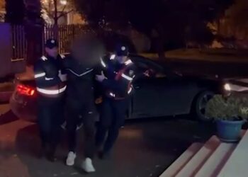 Në kërkim për drogë dhe shfrytëzim prostitucioni, arrestohet i riu në Durrës