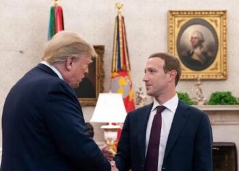 Në gusht e kërcënoi me burg, Trump darkon me Zuckerberg