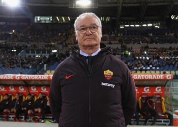 Roma zyrtarizon trajnerin e ri