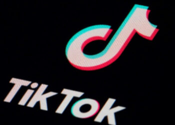 Tiktokerja shqiptare tenton vetëvrasje pas komenteve në rrjetet sociale