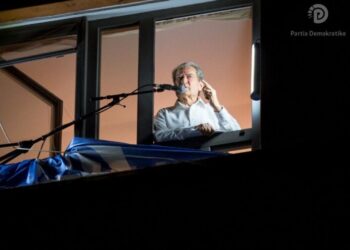 Berisha: Përshëndes Metën dhe Salianjin për qëndresën në qelitë e narkoregjimit