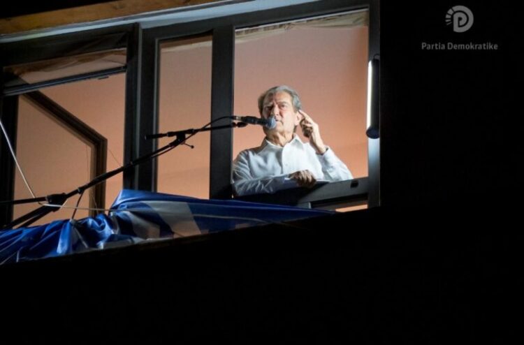 Berisha: Përshëndes Metën dhe Salianjin për qëndresën në qelitë e narkoregjimit