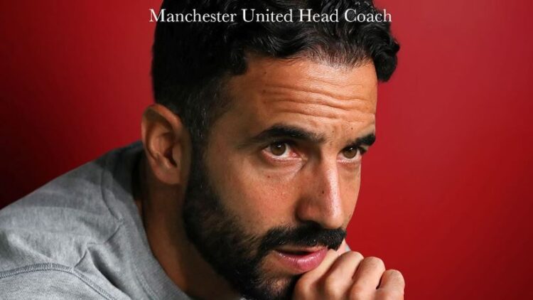 Manchester United prezanton trajnerin e ri