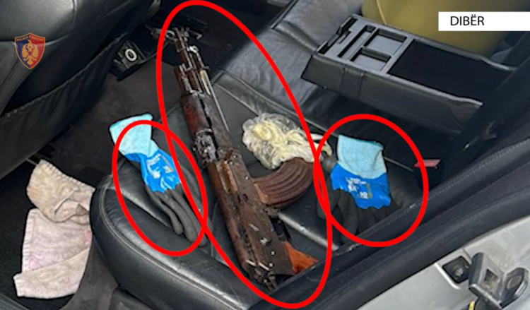 Qarkullonte me armë zjarri dhe benzinë në automjet, arrestohet 20-vjeçari (Emri)