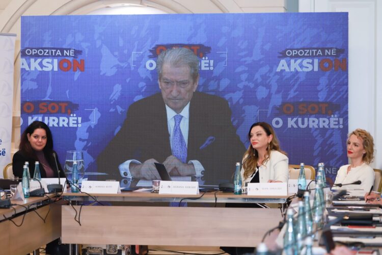 “Njëra Skënderbe, tjetra Zeus”, Berisha: Ministret e Ramës sillen si në një kabinet sulltani