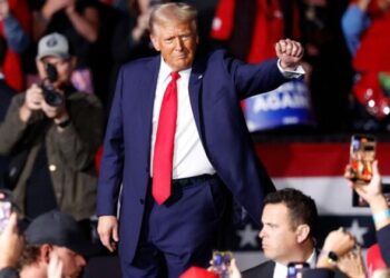 Me 312 vota elektorale, Trump fitoi të 7 shtetet kyçe në garën presidenciale