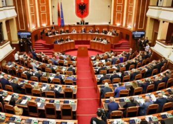 Sot mbahet seanca plenare, rikthehet opozita: Do të mbrojmë interesat e qytetarëve