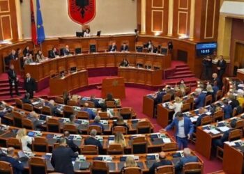 Sot nisin diskutimet maratonë për buxhetin, opozita paralajmëron protestë