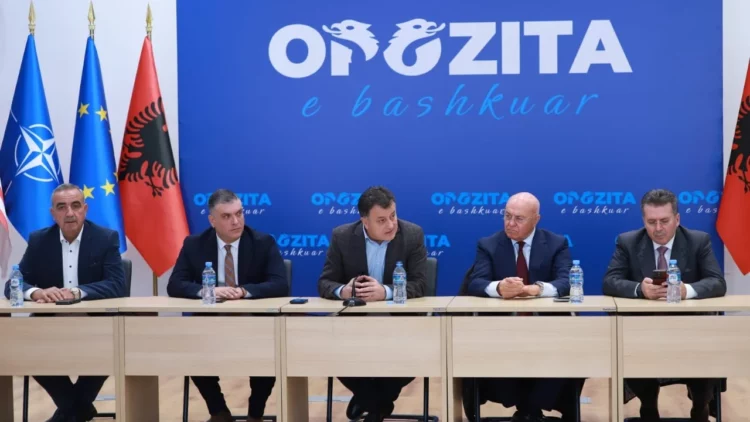 Mblidhet Federata e Opozitës, Noka: Nesër të vërshojmë të gjithë në Tiranë kundër kusarëve