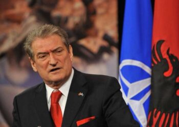 28 nëntori 1944, Shqipëria – nga një pushtim i vjetër në një pushtim të ri