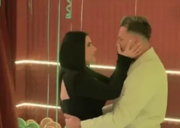 Është ndarë nga partnerja shtatzanë? Reagon Mevlani dhe i vë pikat mbi “i” njëherë e mirë