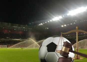 Disiplina ndëshkon Dinamon dhe Tiranën me bllokim të merkatos, nuk shlyejnë pagat e lojtarëve