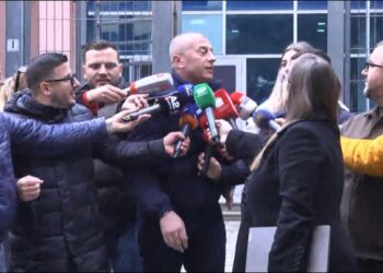 Kryebashkiaku socialist i Devollit 2 orë në SPAK: Mu komunikua përfundimi i hetimeve, nuk jap dorëheqjen