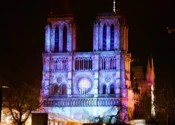 Përurohet sot Notre-Dame de Paris, mes të ftuarve special Trump dhe Zelensky