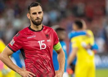 Ish-kapiteni i Kombëtares i futet politikës, kandidat për deputet