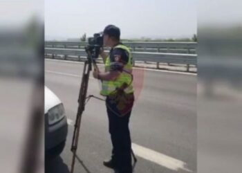 Makina “fluturon” me 202 km/h, ja ndëshkimi që mori shoferi