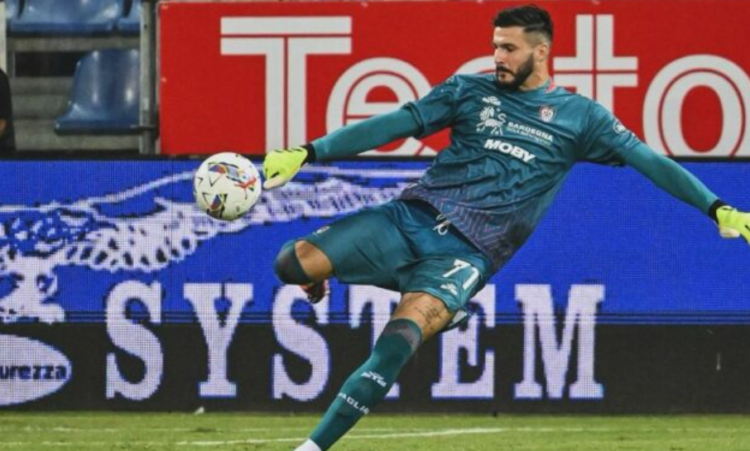 Alen Sherri titullar kundër Interit