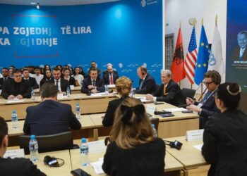 Berisha-të rinjve: Ju keni rol vendimtar në fitoren e zgjedhjeve të 11 majit!