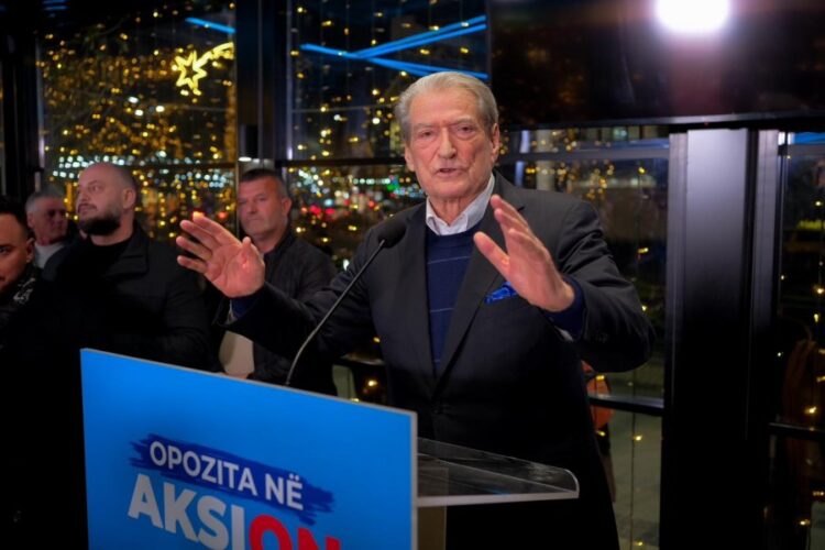 Berisha: Vetëm gardëroba e fustaneve të Ajola Xoxës shkon në 1 milion euro