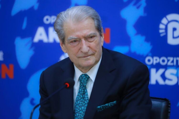 “Rama dhe Koçiu gënjyen familjet në nevojë”, Berisha: Fondi i akorduar del vetëm për gjysmën