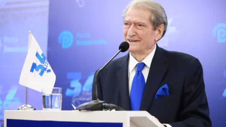 Berisha shpalos programin: Paga minimale 500 euro, mesatarja 1200 euro