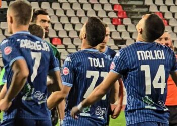 Renditja e Superiores/ Dinamo shpallet “Kampione e Dimrit”, Tirana zbret drejt fundit