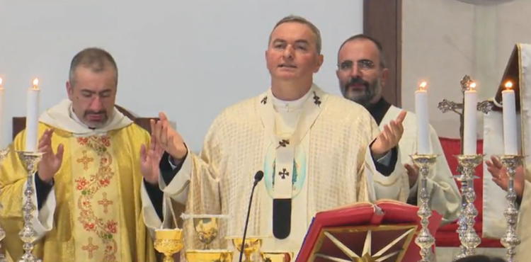 Besimtarët katolikë festojnë Krishtlindjen, Dodaj: Shpresa mbetet lajtmotivi i vitit jubilar