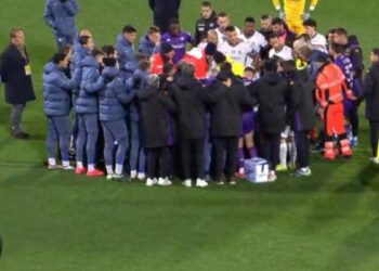 Fiorentina-Inter, ndërpritet loja në minutën e 18-të! Bove bie në fushë pa ndjenja