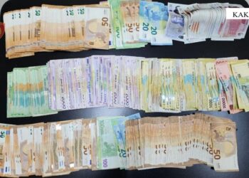 Tentoi te dilte nga Shqipëria me mbi 16 mijë euro të padeklaruara, procedohet 47 vjeçari