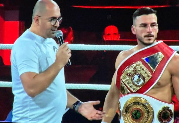 Kallashi shpërthen në ring, siguron dy tituj europianë