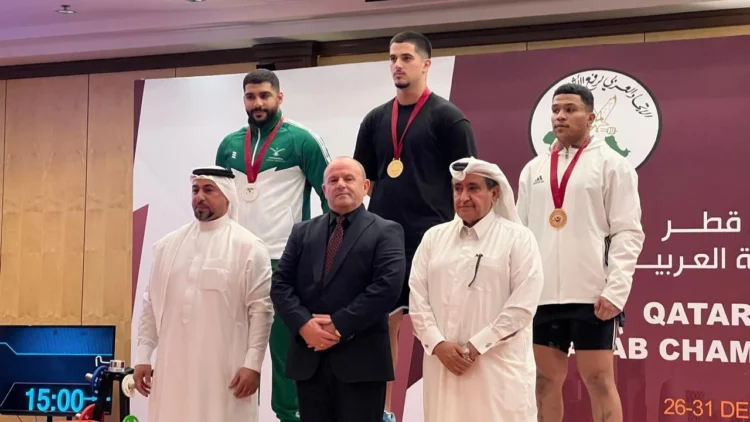 Peshëngritësi shqiptar, Ertjan Kofsha shpallet kampion në Katar