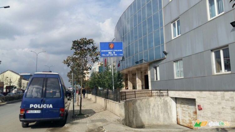 Në gjendje të dehur qëlloi me armë zjarri, arrestohet 34-vjeçari në Kamëz (Emri)