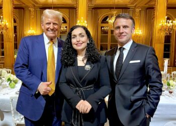 “Aleanca euroatlantike”, Osmani publikon fotografi me presidentin Trump dhe Macron