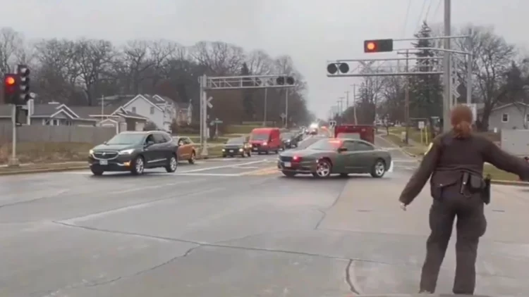 Të shtëna në një shkollë, pesë të vdekur dhe pesë të plagosur